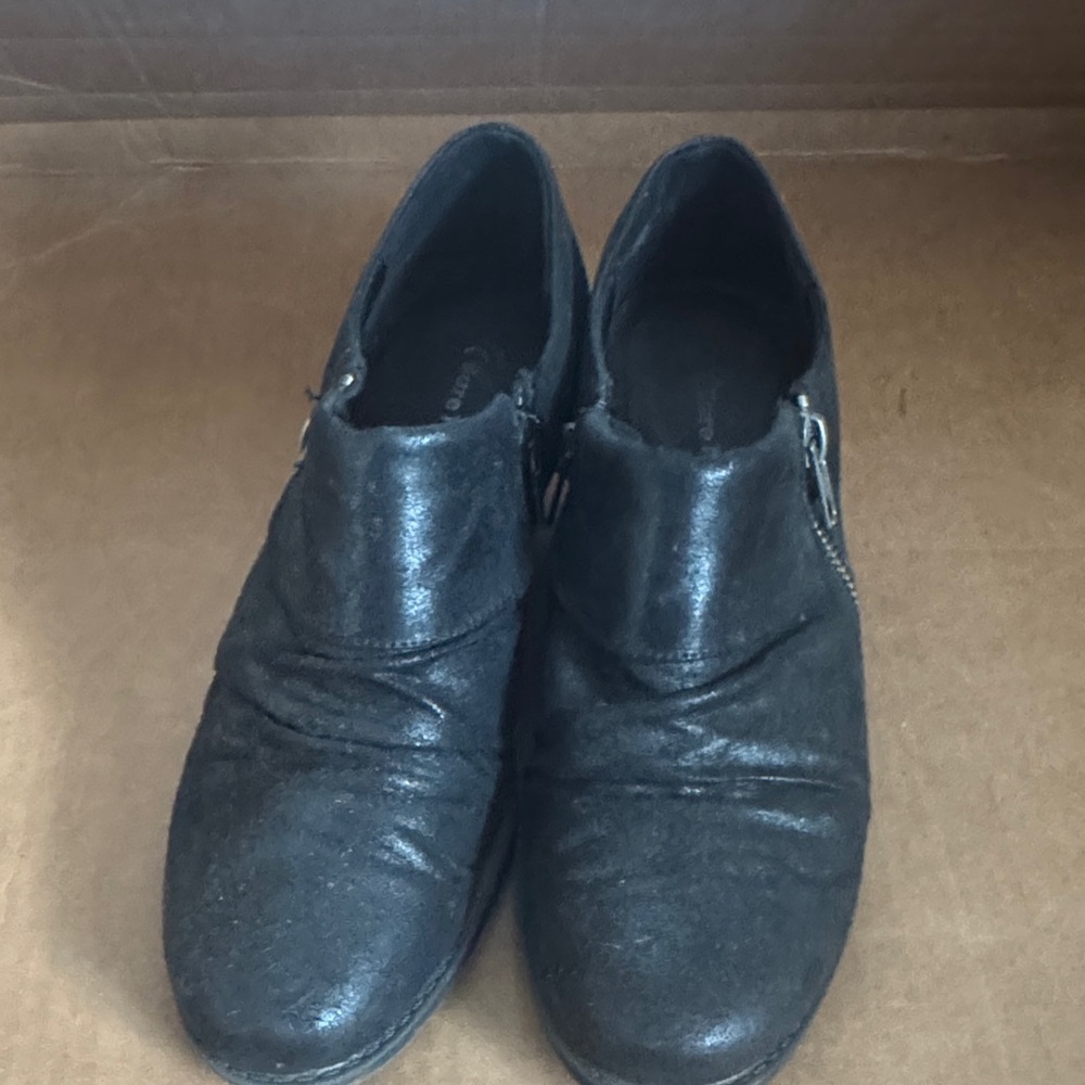Black Ankle Boots with Side Zipper